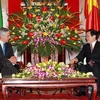 Chủ tịch nước Trương Tấn Sang tiếp Phó Tổng thống Bolivia Alvaro Garcia Linera. (Ảnh: Nguyễn Khang/TTXVN)