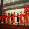 Lễ cắt băng khánh thành tại Lễ khai trương Toyota Quảng Ninh. (Ảnh: Văn Xuyên/Vietnam+)