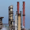 Toàn cảnh nhà máy lọc dầu Conoco-Phillips ở Rodeo, California. (Nguồn: AFP/TTXVN)