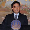 Thủ tướng Thái Lan Abhisit Vejjajiva phát biểu tại cuộc họp báo ở Bangkok ngày 6/5. (Nguồn: AFP/TTXVN)