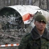 Xác chiếc chuyên cơ Tu-154 khi đâm xuống gần sân bay Smolensk. (Nguồn: Reuters)