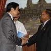 Chủ tịch Quốc hội Campuchia Heng Samrin (bên phải) tiếp Bộ trưởng Nguyễn Bắc Son. (Ảnh: Chí Hùng/Vietnam+)
