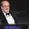 Nhà thơ Salman Rushdie. (Nguồn: India Today)