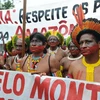 Những thổ dân chống lại dự án xây dựng đập Belo Monte khi Hội nghị Rio+20 diễn ra ở Brazil. (Nguồn: New York Times)