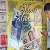 Haji Khairullah Haji Sattar Money Exchange (HKHS) và Roshan Money Exchange (RMX) đều nằm trong danh sách bị trừng phạt. (Nguồn: tribune.com.pk)