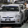 Kiểm nghiệm xe Prius tại nhà máy của hãng Toyota ở Toyota, quận Aichi. (Nguồn: AFP/TTXVN)