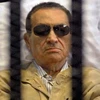Cựu Tổng thống Ai Cập Hosni Mubarak tại phiên tòa ở Cairo ngày 2/6. (Nguồn: AFP/TTXVN)