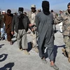 Các tay súng Taliban bị bắt giữ tại Jalalabad. (Nguồn: AFP/TTXVN)