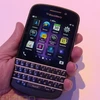 BlackBerry Q10. (Nguồn: ubergizmo.com)