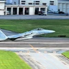 Máy bay chiến đấu đậu bên ngoài căn cứ không quân Kadena. (Nguồn: kadena.af.mil)