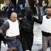 Cảnh sát đang bắt giữ các thành viên thuộc nhóm "Đấu tranh cách mạng." (Nguồn: Getty Images)