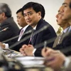 Thủ tướng Thái Lan Abhisit Vejjajiva trong một buổi họp báo. (Nguồn: AFP/TTXVN)