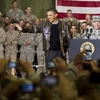 Tổng thống Barack Obama trong chuyến thăm thăm bất ngờ tới Afghanistan ngày 3/12. (Nguồn: AFP/TTXVN)