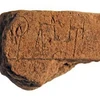 Phiến đất sét có khắc văn bản cổ nhất châu Âu. (Nguồn: Internet)