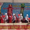 Lễ khởi công xấy dựng nhà máy sản xuất lốp xe tải Radial. (Ảnh: Đoàn Hữu Trung/Vietnam+)