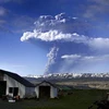 Núi lửa Grimsvoetn phun khói và tro bụi ngày 21/5. (Nguồn: AFP/TTXVN)
