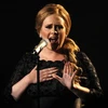 Nữ ca sỹ Adele trình diễn tại lễ trao giải MTV Video Music Awards 2011. (Nguồn: Reuters)