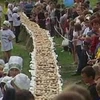 Chiếc bánh nướng khổng lồ của thành phố Krasnovishersk. (Nguồn: skynews.com.au)