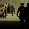 Lính Mỹ tuần tra canh gác nhà tù Bagram. (Nguồn: AFP)