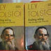 Bìa cuốn sách "Đường sống - Văn thư nghị luận chọn lọc" của Lev Tolstoi. (Ảnh: Thiên Linh/Vietnam+)