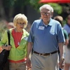 Ông Warren Buffet và vợ (Nguồn: Getty)