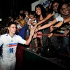 Phillip Younghusband là thần tượng của các cô gái trẻ Philippines (Nguồn: Getty Images)