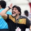 Maradona không hài lòng với quyết định của trọng tài (Nguồn: Getty)