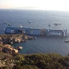 Tàu Costa Concordia mắc cạn (Nguồn: AFP) 