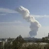 Khói bốc lên từ vụ nổ tại căn cứ quân sự Iran tháng 11/2011 (Nguồn: AP)