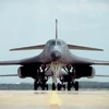 Máy bay ném bom chiến lược B-1B (Nguồn: aerospaceweb.org)