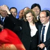Ông Hollande và bạn gái Valerie Trierweiler (Nguồn: AFP)