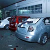 Nhiều chiếc xe hơi bị đập phá tại nhà máy (Nguồn: NDTV)