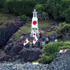 Các công dân Nhật Bản trên đảo Uotsuri thuộc quần đảo Senkaku. Nguồn: AFP-TTXVN