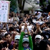 Hàng trăm người đã xuống đường biểu tình tại Côn Minh. (Nguồn: AFP)