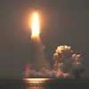 Tên lửa đạn đạo Bulava nổ ngay sau khi rời bệ phóng (Nguồn: RIA)