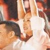 Triệu Vy cùng chồng trên hàng ghế khán giả. (Nguồn: Internet)