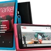 Mẫu Nokia Lumia 800. (Nguồn: guardian.co.uk)