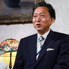 Chủ tịch DPJ Yukio Hatoyama tại cuộc họp báo ở Tokyo ngày 31/8. (Ảnh: AFP/TTXVN) 