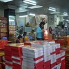 Các cửa hàng bán lịch ở Hà Nội vẫn thưa khách. (Ảnh: Internet)