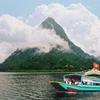 Du lịch hồ thủy điện Tuyên Quang. (Ảnh: Internet)