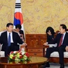 Phó Chủ tịch nước Trung Quốc Tập Cận Bình và Tổng thống Lee Myung Bak. (Ảnh: Xinhuanet)