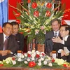 Chủ tịch nước Nguyễn Minh Triết tiếp Phó Chủ tịch nước Lào. (Ảnh: Thống Nhất/TTXVN)