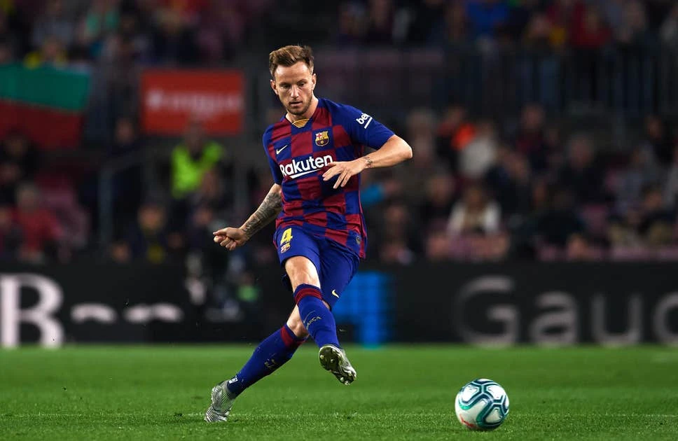 Modric hopes he has to console Rakitic after El Clasico | beIN SPORTS
