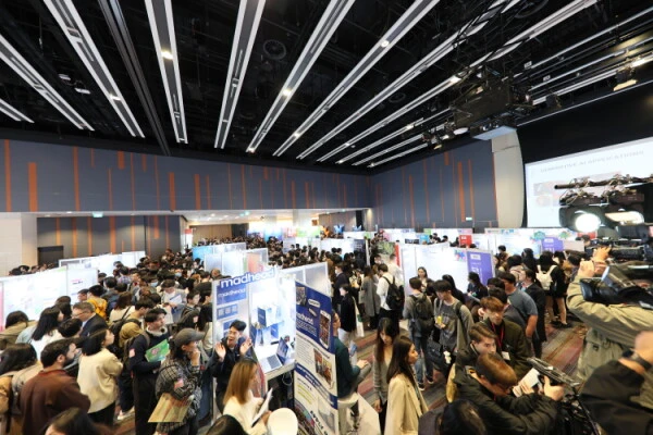 香港科技園公司舉辦優質就業博覽會吸引逾6,000人參加