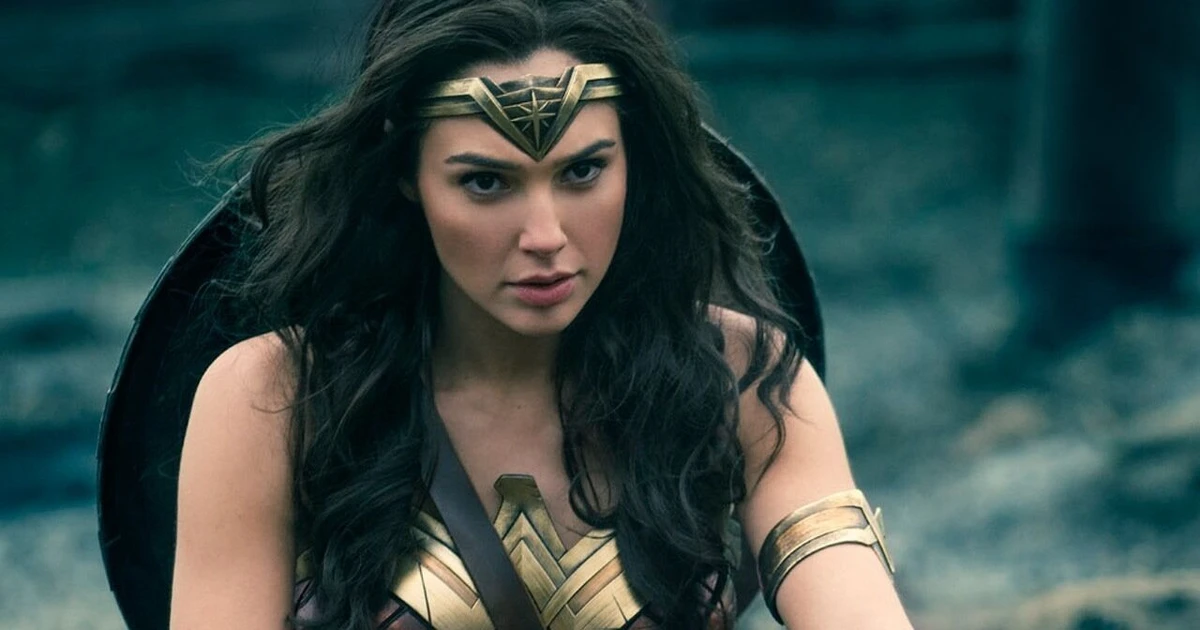 Ai mạnh hơn ai: Wonder Woman vs Zephys - Đâu là Dị Nhân mạnh nhất Liên Quân?