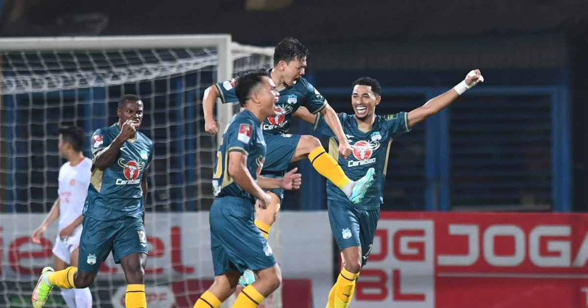 Hoàng Anh Gia Lai đè bẹp Viettel, giành trận thắng đầu tiên tại V-League 2023 | Vietnam+ (VietnamPlus)