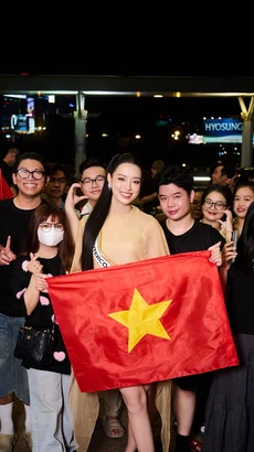 Á hậu Bùi Khánh Linh đã chính thức lên đường tham dự Miss Intercontinental 2024. (Ảnh: CTV/Vietnam+)