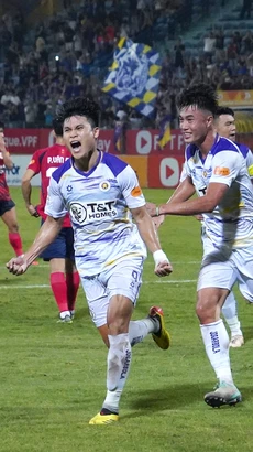 Tuấn Hải 'bừng sáng' giúp Hà Nội FC giữ lại 1 điểm trước Công an Hà Nội