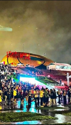 "Dalat Color Fun Festival 2024" mang chủ đề "Bừng sắc muôn hoa" dự kiến thu hút hàng ngàn khán giả tới cổ vũ, thưởng thức. (Nguồn: Báo mới) 