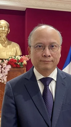 Đại sứ Việt Nam tại Pháp Đinh Toàn Thắng. (Ảnh: Thu Hà/TTXVN)